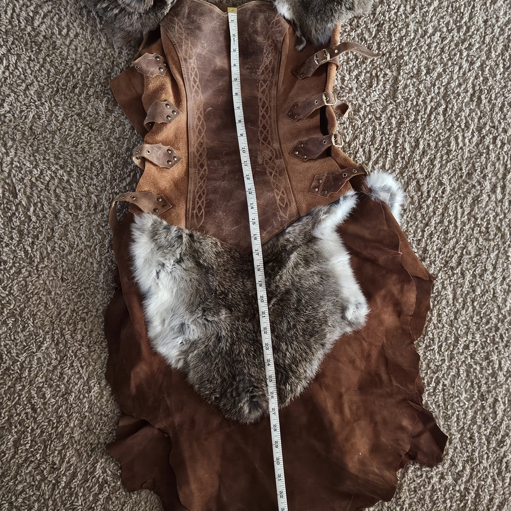 Deluxe Faux Fur Ankle/ Real Fur For All Other Parts Viking Costume Women - Picture 5 of 11
